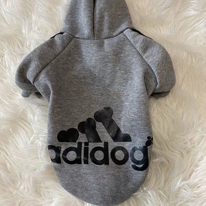 ADIDOG HOODIE SIZE S